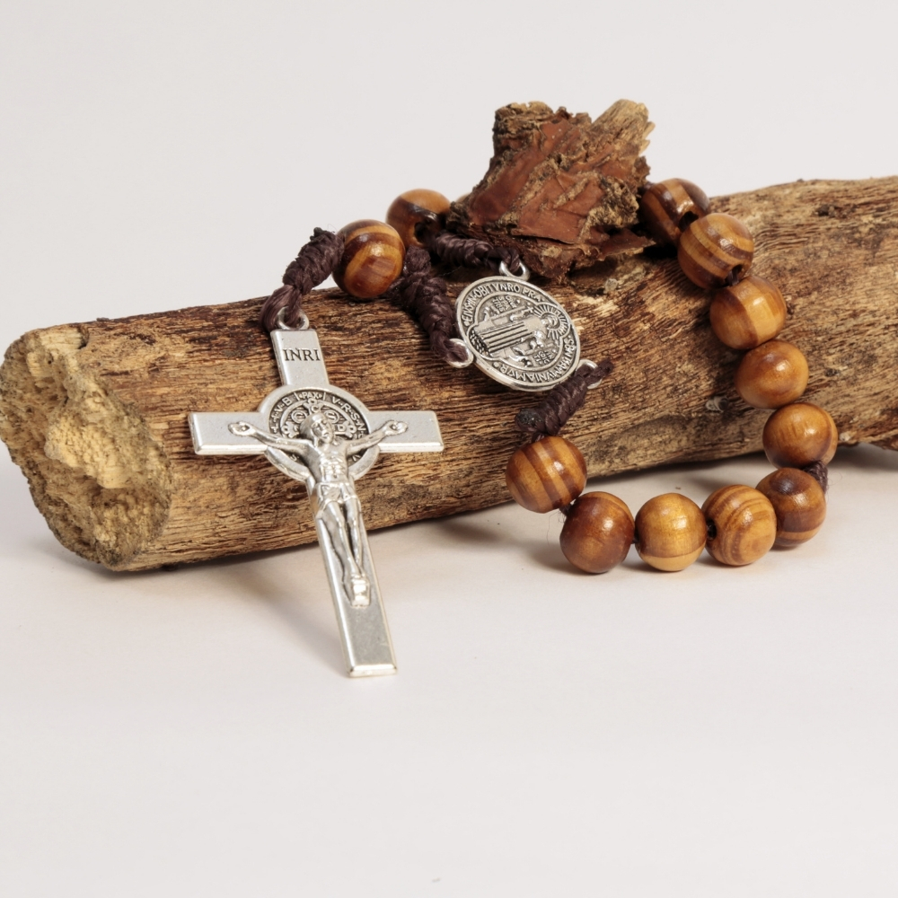 Denario En Madera San Benito