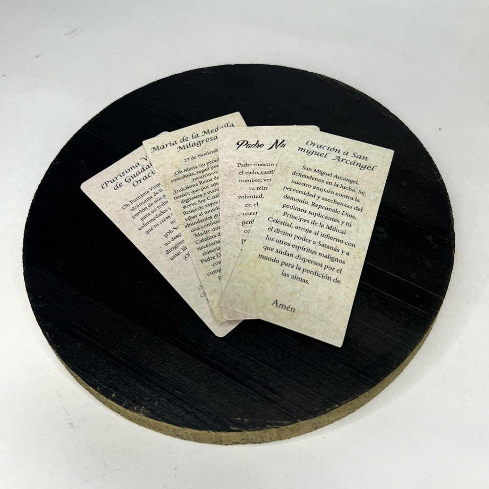 Figura Religiosa en Plástico luminoso 8cm