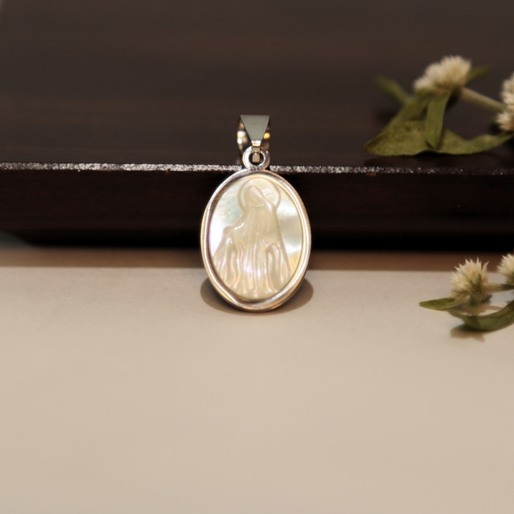 Medalla En Nácar Tallado La Milagrosa 24mm