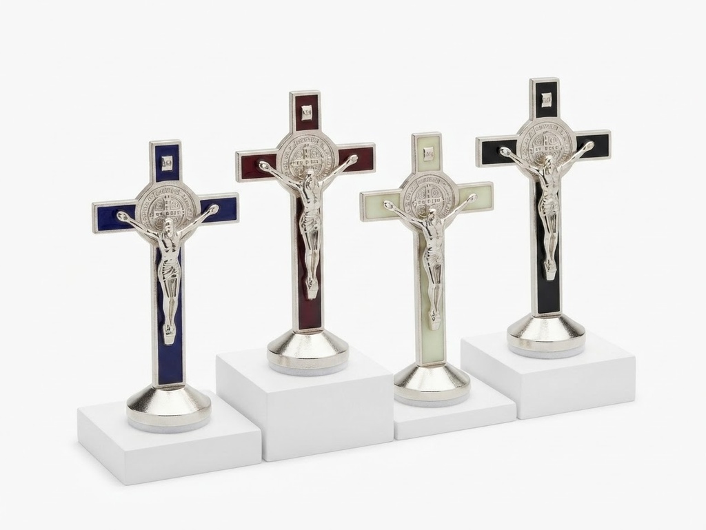 Escultura miniatura de Cruz de San Benito Metálica de 8cm
